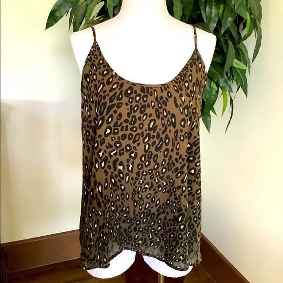 Beautiful Sleeveless Camisole - Picture 6 of 10